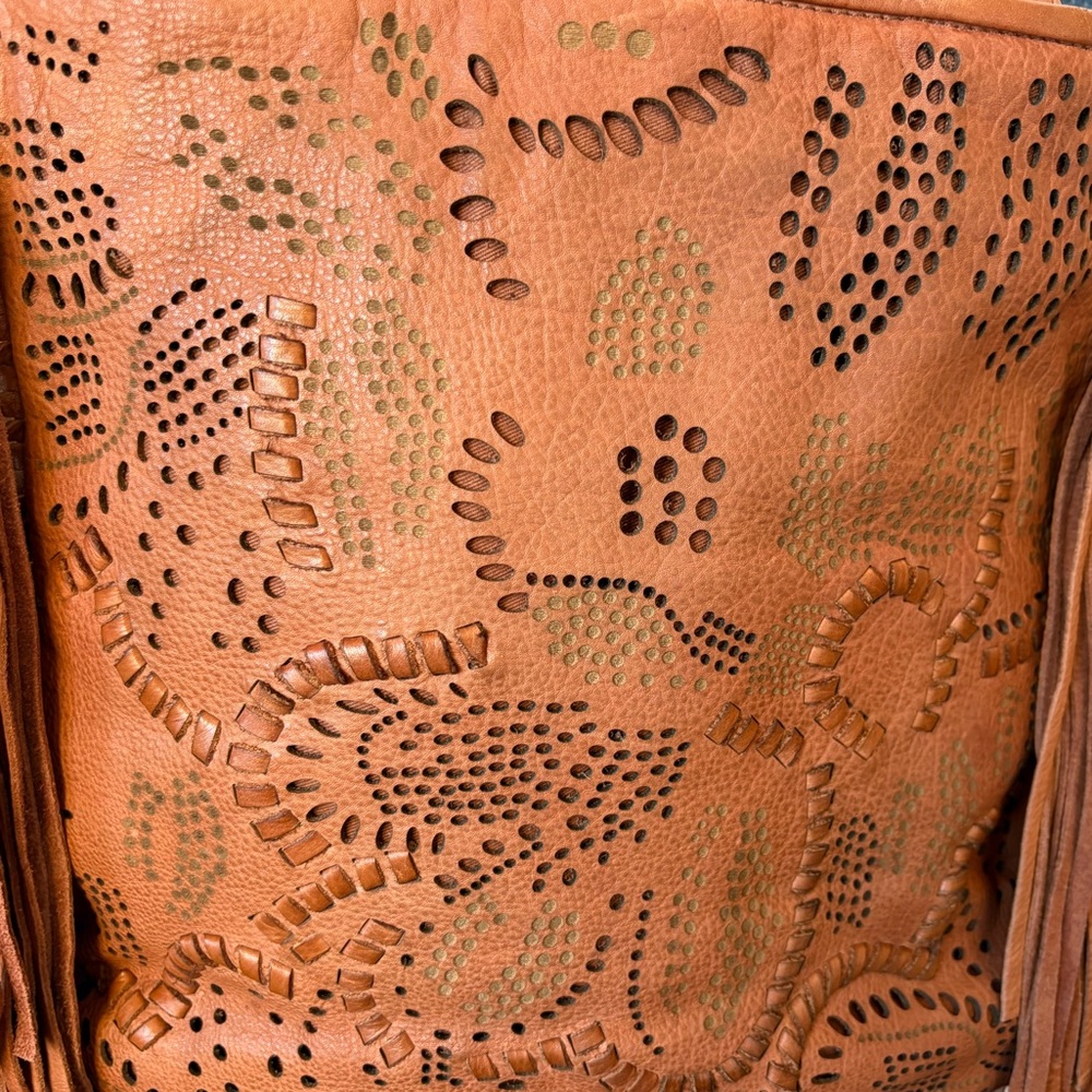 Frye Vivian Fringed Leather Tote Bag - Picture 6 of 16